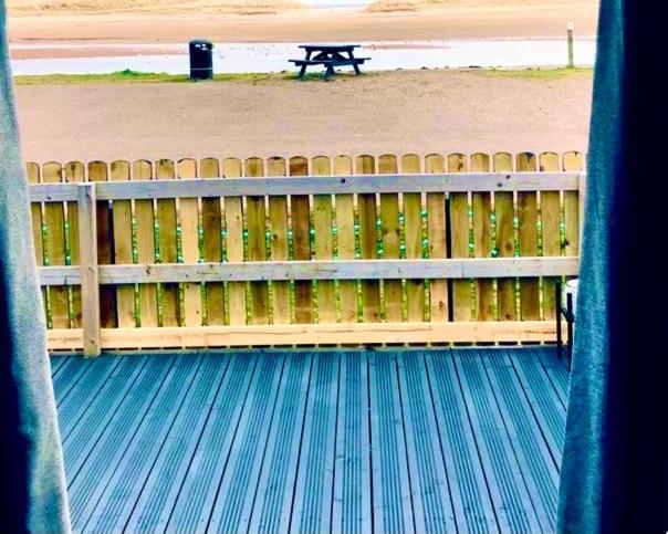 Beachfront Lodge, Lossiemouth Bay Exterior foto